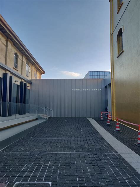 fondazione prada rinnovazione|prada gallery milan.